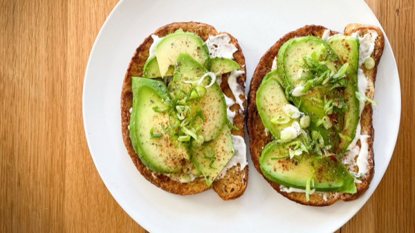 Fresh vegetables, citrus, eggs, and seeds that support natural collagen production